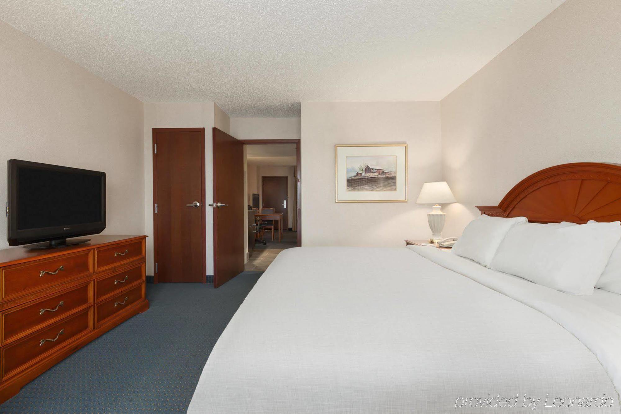 Embassy Suites By Hilton Cleveland Rockside Independence Zimmer foto