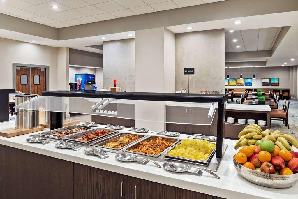 Embassy Suites By Hilton Cleveland Rockside Independence Restaurant foto